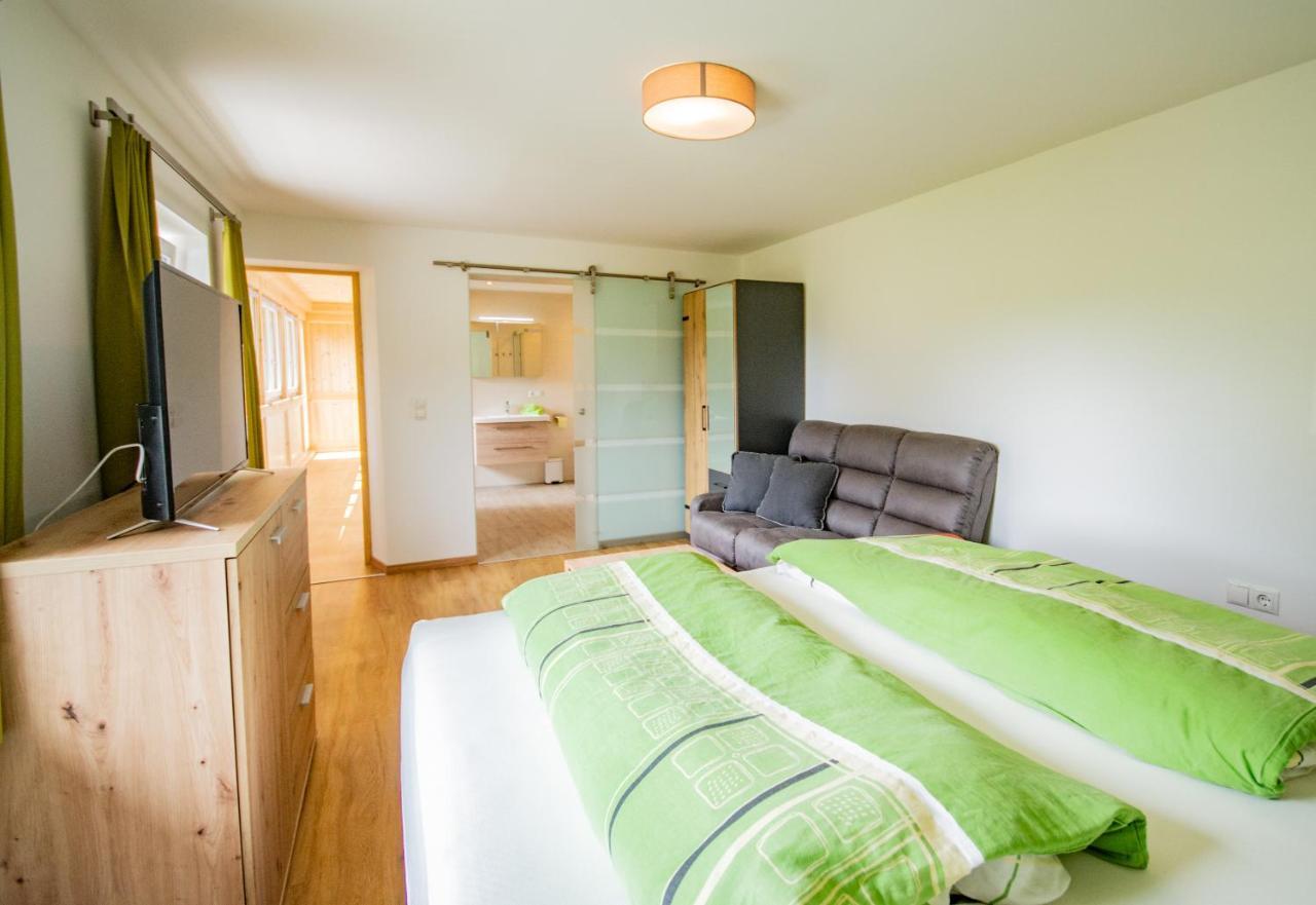 Cafe Max 2 Apartment Тринц Екстериор снимка